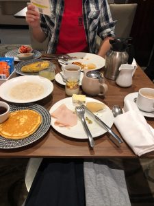 Shangri-La Sydney - breakfast